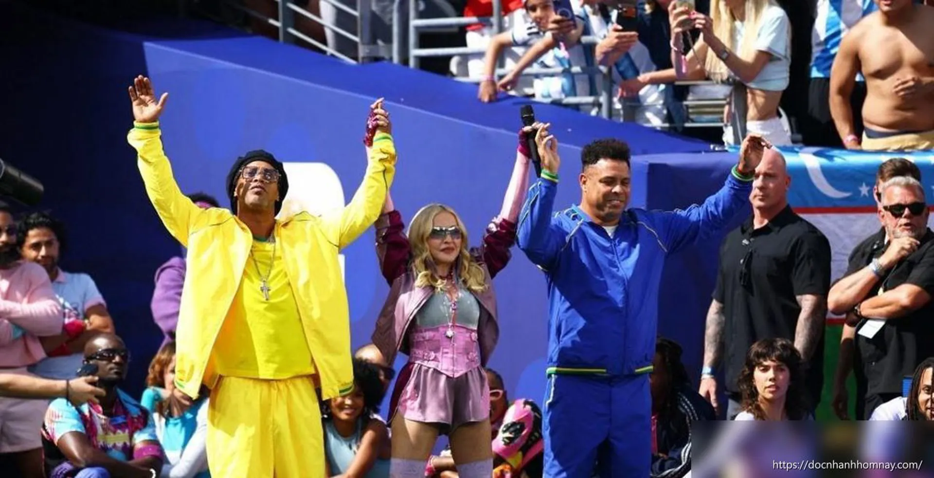 Ronaldo, Ronaldinho cùng Madonna làm nên lịch sử ở chung kết World Cup 2026