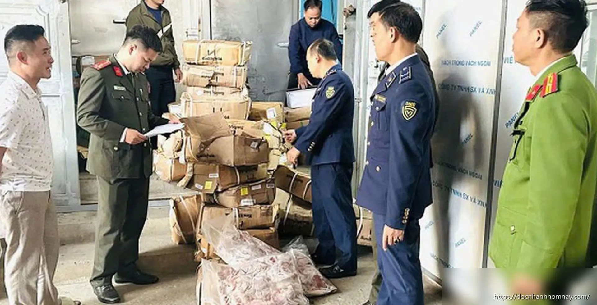 Sản xuất thực phẩm kém chất lượng có thể bị phạt tới 12 năm tù