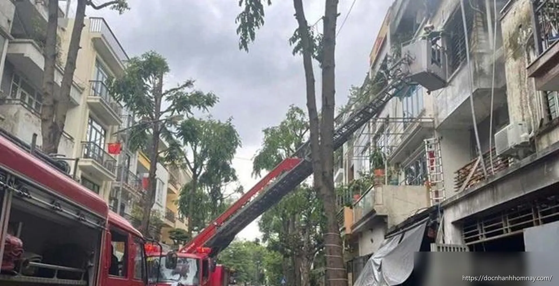Sức khỏe bé trai trong vụ cháy biệt thự khiến 2 người tử vong ở Hà Nội