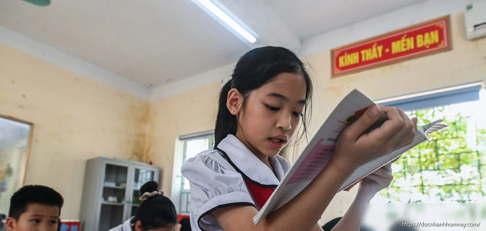 Học sinh cả nước được miễn phí sách giáo khoa từ năm 2029