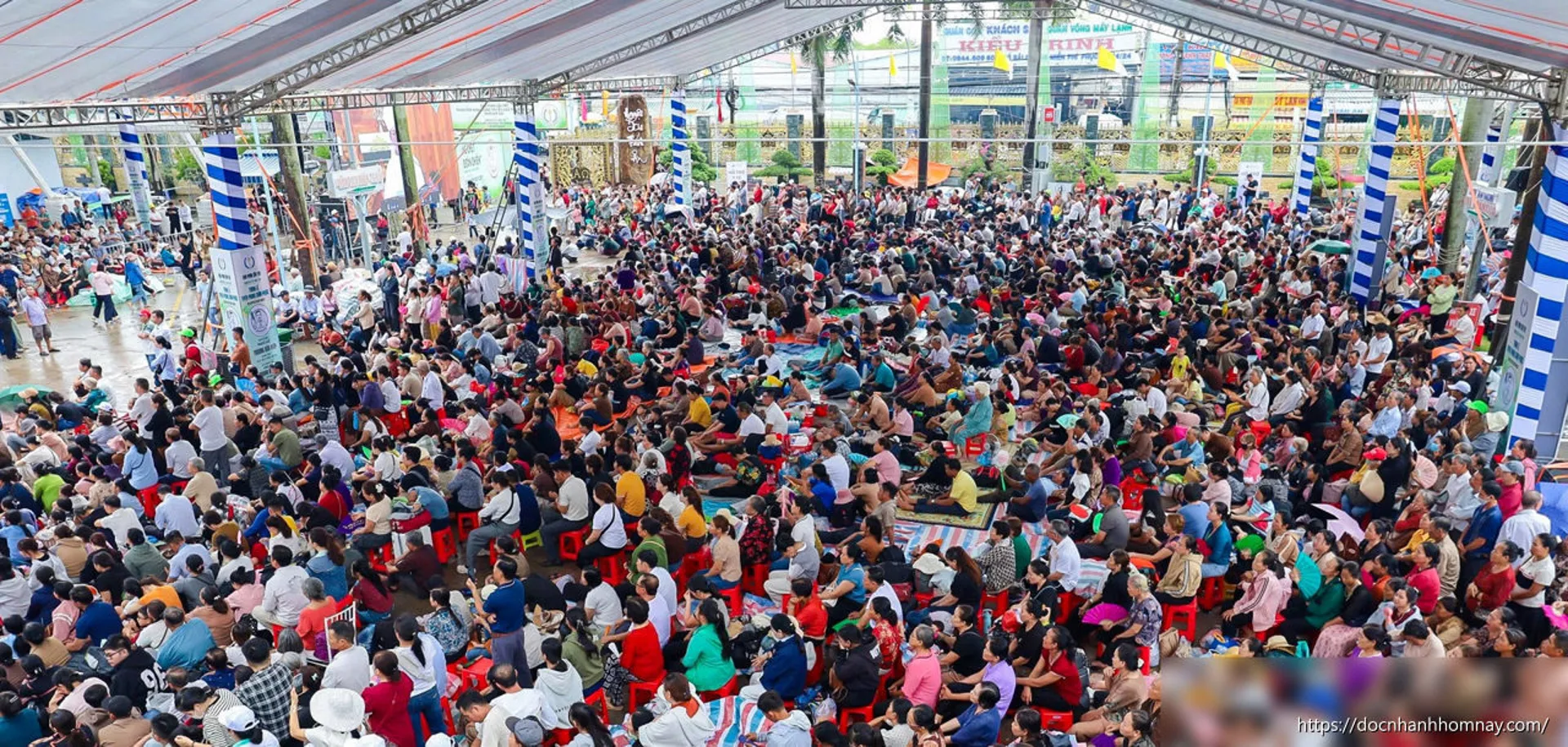 Người hành hương đổ về Tắc Sậy trước lễ tuyên phong Chân phước