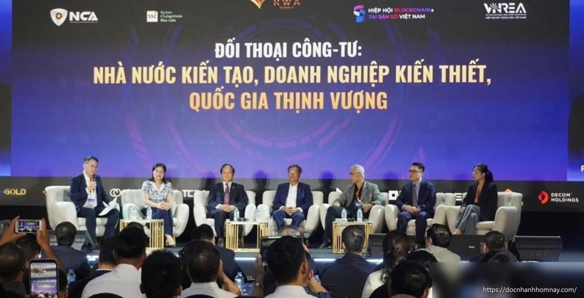 Cân bằng đổi mới và quản trị để phát triển thị trường tài sản mã hóa