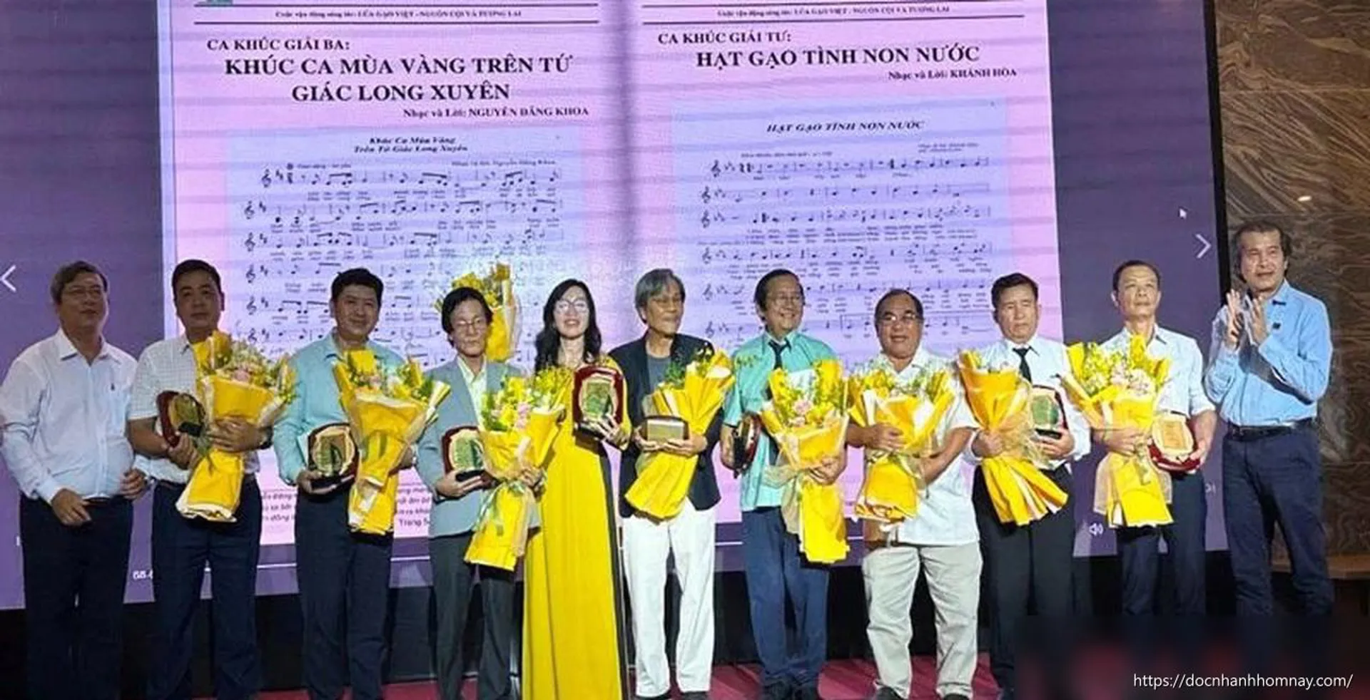 Trao giải Cuộc vận động sáng tác 'Lúa gạo Việt - Nguồn cội và tương lai'