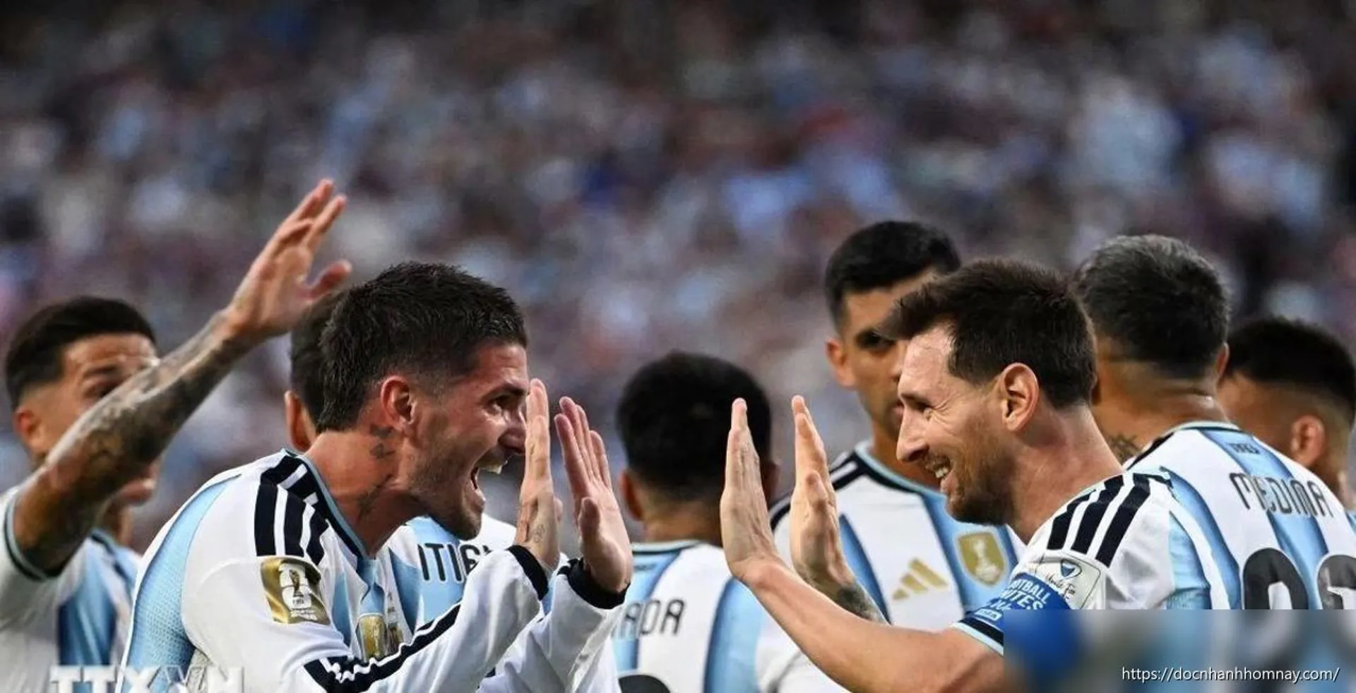 Trực tiếp Argentina vs Cape Verde: Messi và đồng đội quyết tâm giành vé vào vòng 1/8