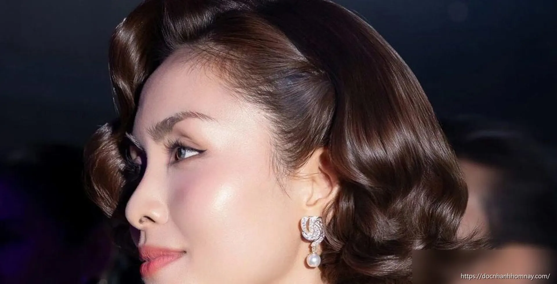 Tăng Thanh Hà tái xuất: 'Ngọc nữ' đối mặt áp lực tuổi tác khi hóa thân Nam Phương Hoàng hậu
