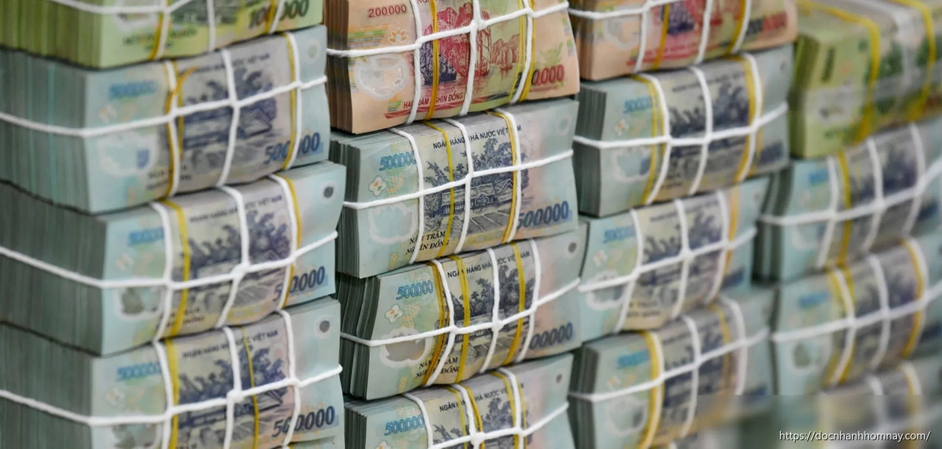 Kho bạc Nhà nước thu ngân sách hơn 1,54 triệu tỷ đồng sau 6 tháng