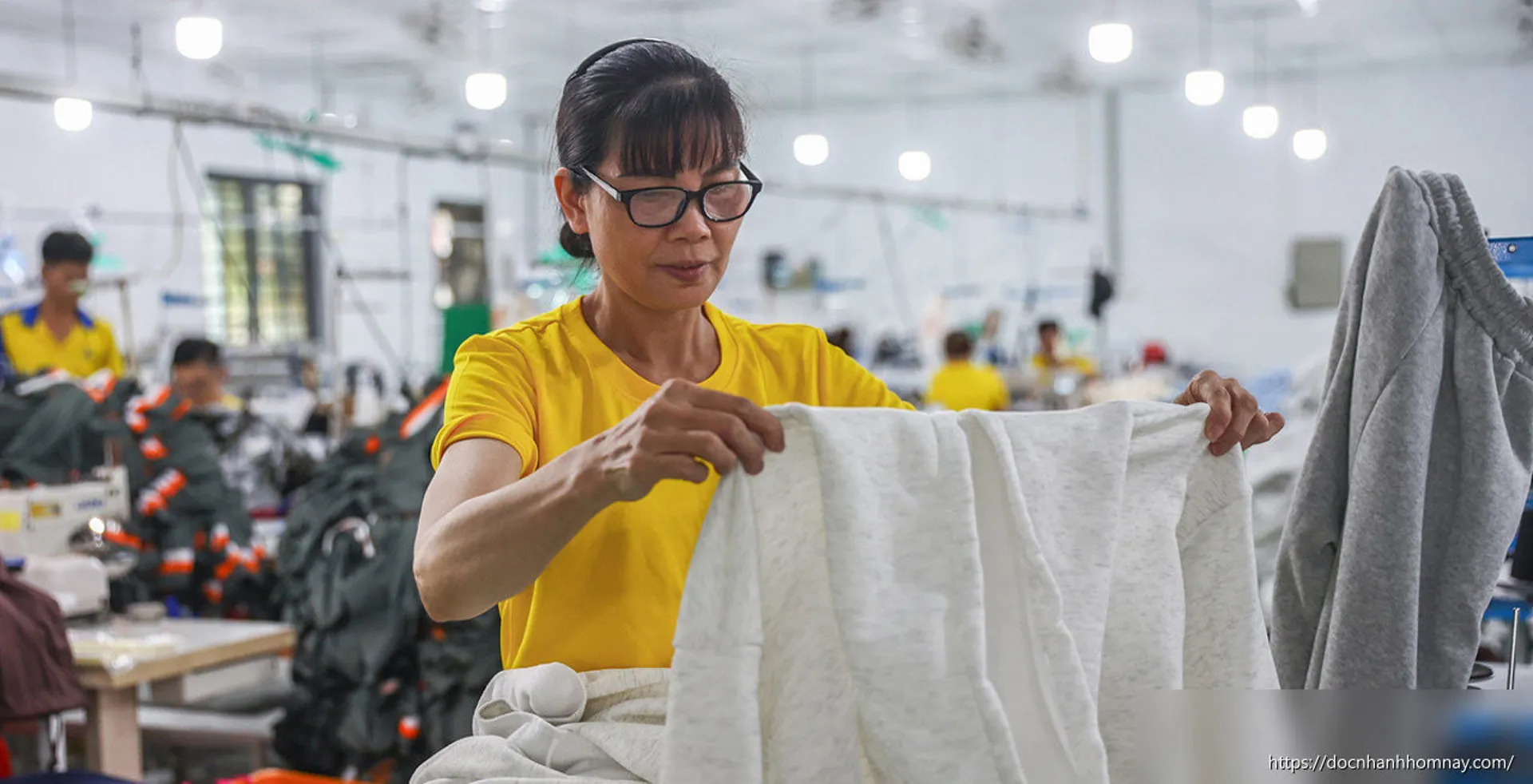 Doanh nghiệp sản xuất căng mình giữ tăng trưởng nửa đầu năm
