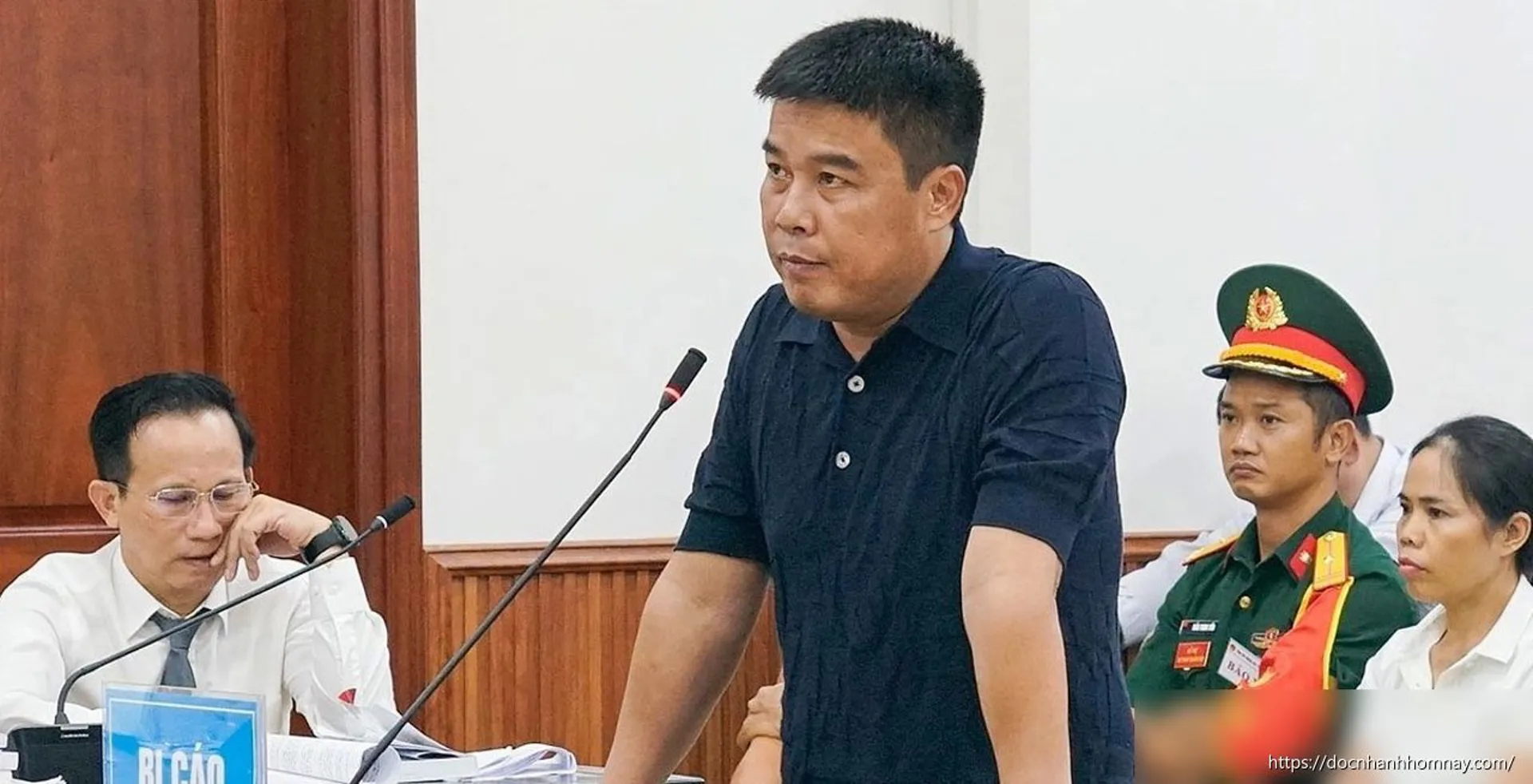 Hậu 'Pháo' hứa đền tiền gấp 3 nếu thất hẹn với người mua đất