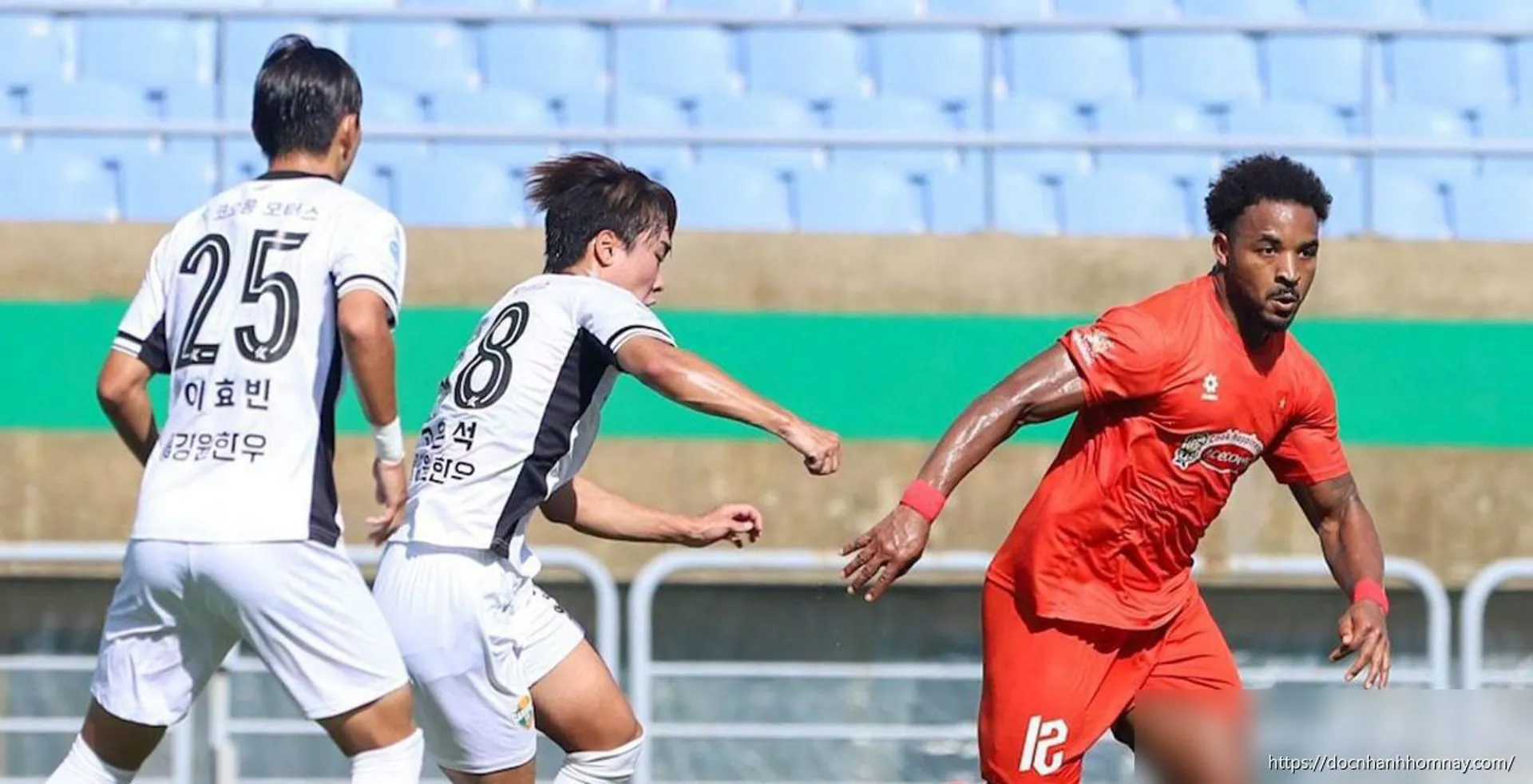 Tuyển Việt Nam vs Myanmar: Xuân Son, Hoàng Hên dự bị - Chiến thuật của HLV Kim Sang Sik