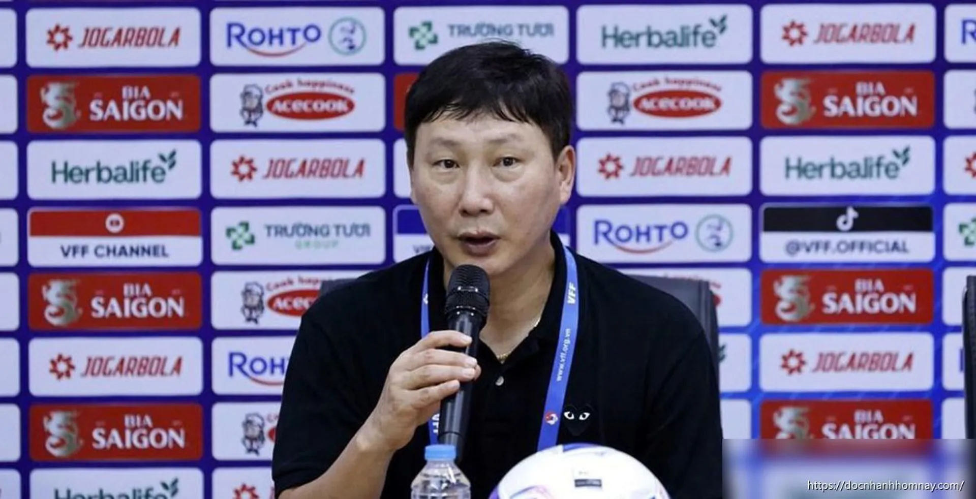 HLV Kim Sang-sik hài lòng với chiến thắng 4-0 của đội tuyển Việt Nam trước Myanmar